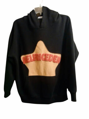 Elfric Eden Men's Black & Pink Star Hoodie - Size XS - JC422